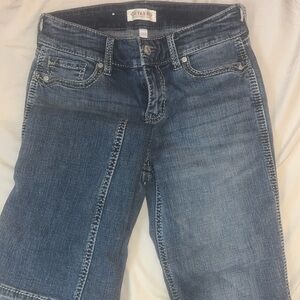 Shyanne Boot jeans. Size 25Wx34L . Only worn once !